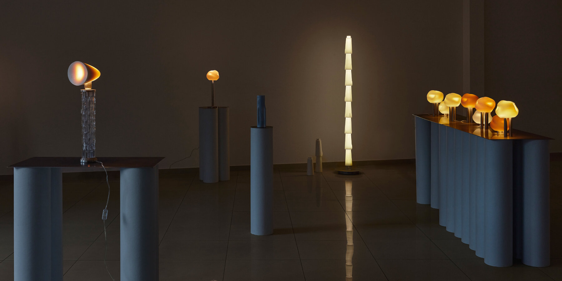repurposed-wax-modular-light-tower-sculptures-soft-solids-daydreaming-objects-studio-designboom-ban2