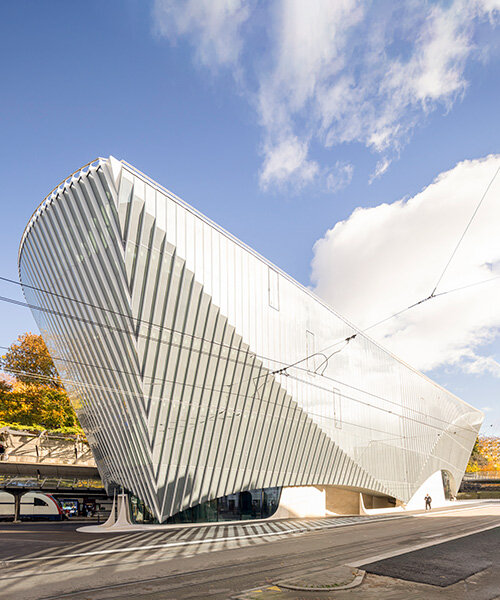 santiago calatrava sculpts haus zum falken in zurich with folded glass facade