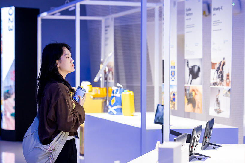 seoul design award 2025 crowns winner for nigerian flat-pack, solar-charing hubs