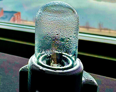 vibrating ceramic ring produces drinking water from humid air in few minutes