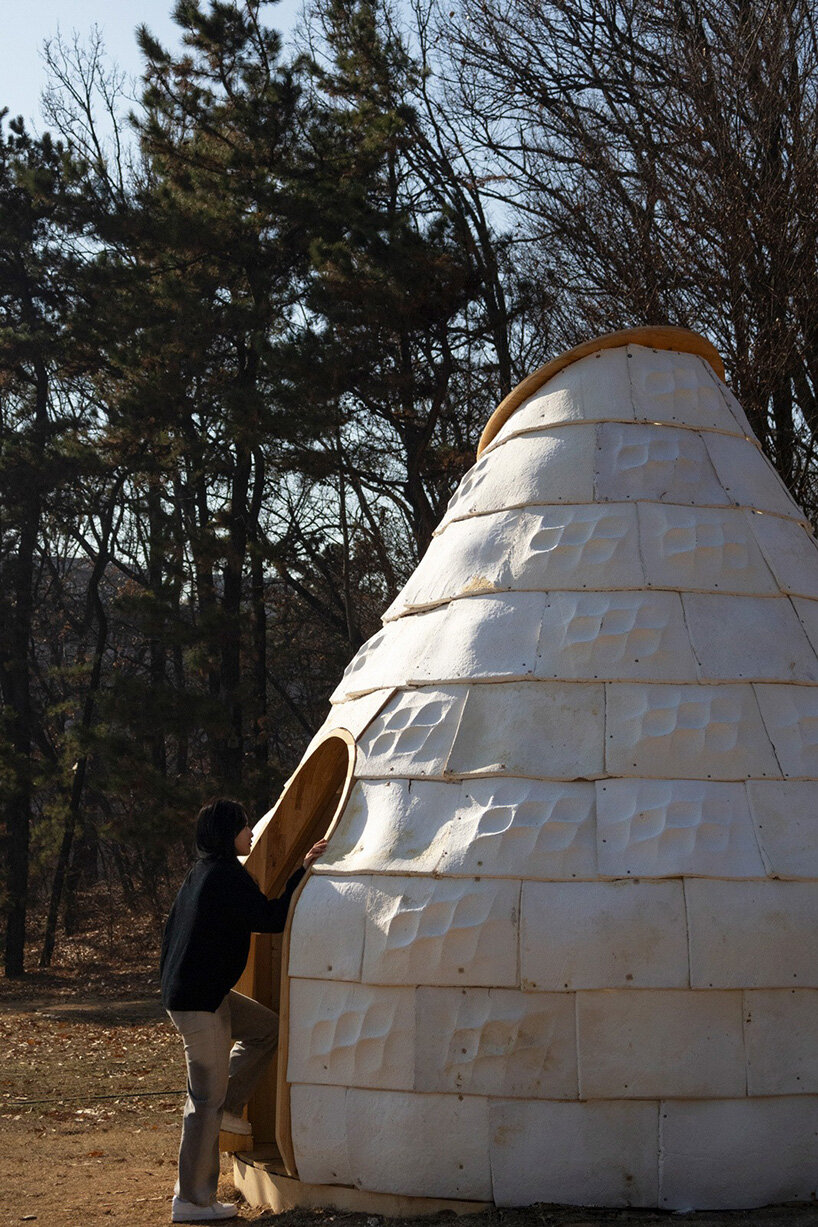 yong ju lee grows bio-integrated pavilion from mycelium using robotic 3D printing in seoul