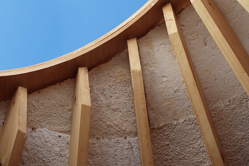 yong ju lee grows bio-integrated pavilion from mycelium using robotic 3D printing in seoul