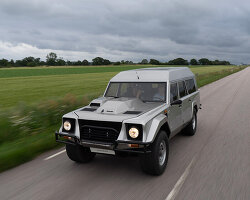 from brunei to sweden: see latest images of this one-off 1986 lamborghini LM002 wagon
