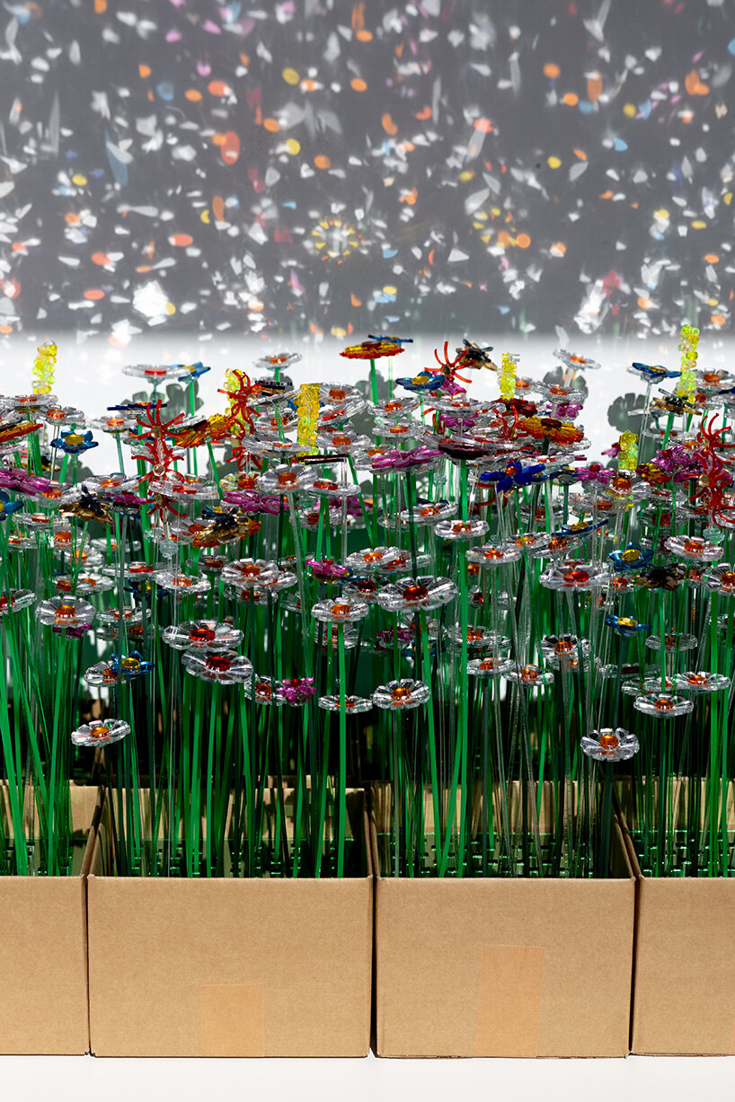 8,800 mirrored flowers from discarded acrylic reveal a data-driven portrait of the netherlands