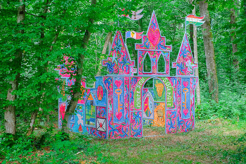 delphine dénéréaz weaves provençal memory into Hermès’ winter windows in shanghai