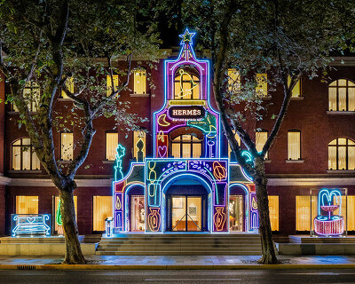 delphine dénéréaz weaves provençal memory into Hermès’ winter windows in shanghai