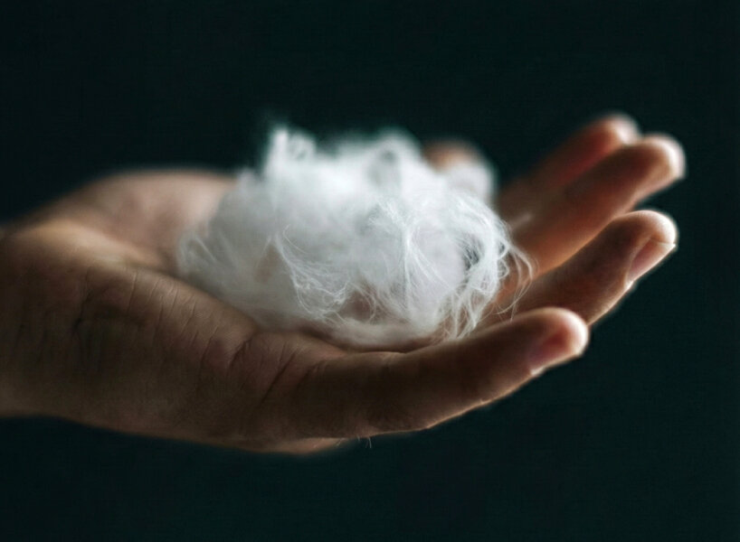 Fibra de ropa disponible AI