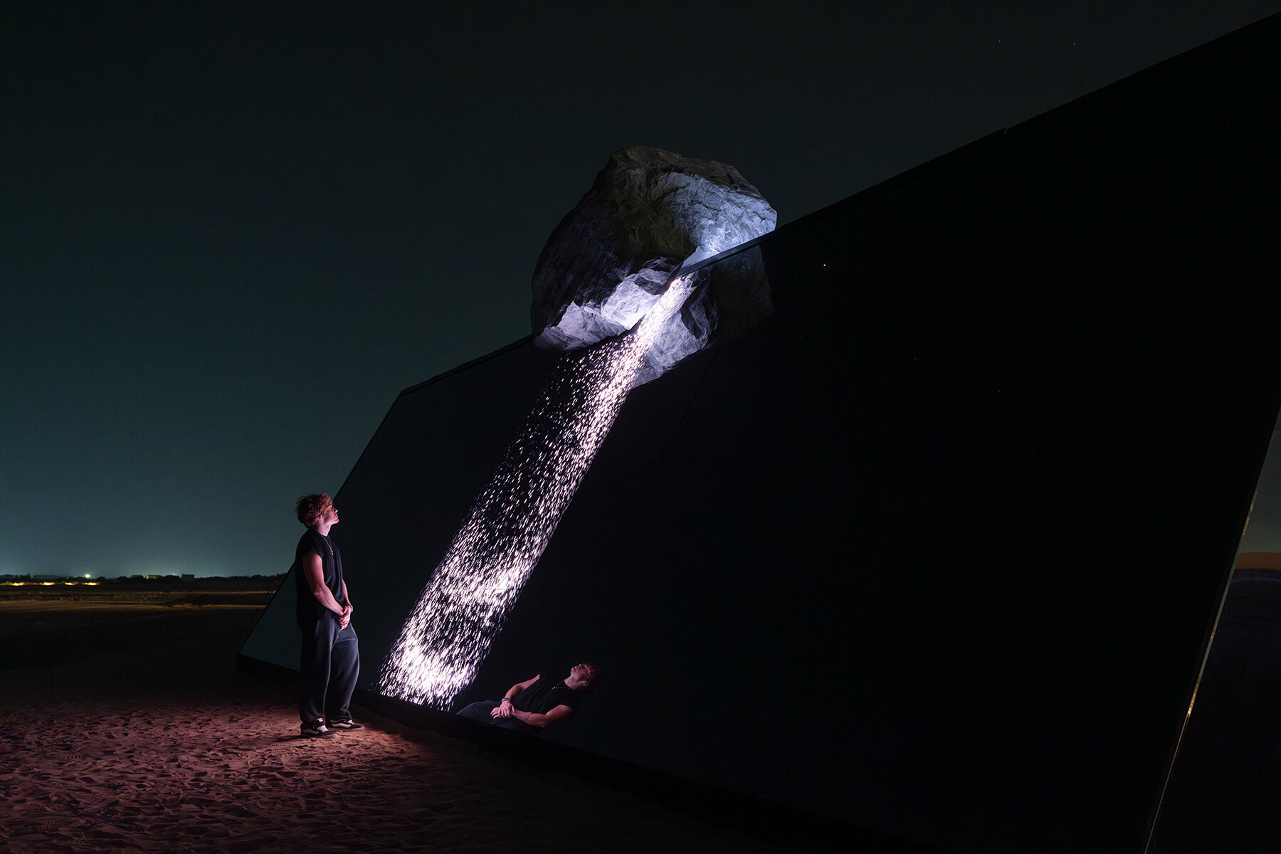 ezequiel-pini-six-n-five-skyward-abu-dhabi-designboom-06a