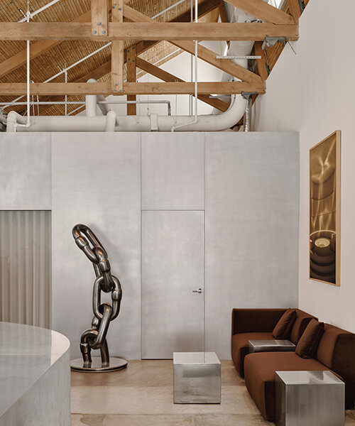 FOIL gallery: industrial montreal warehouse renovated to become hybrid art space and café