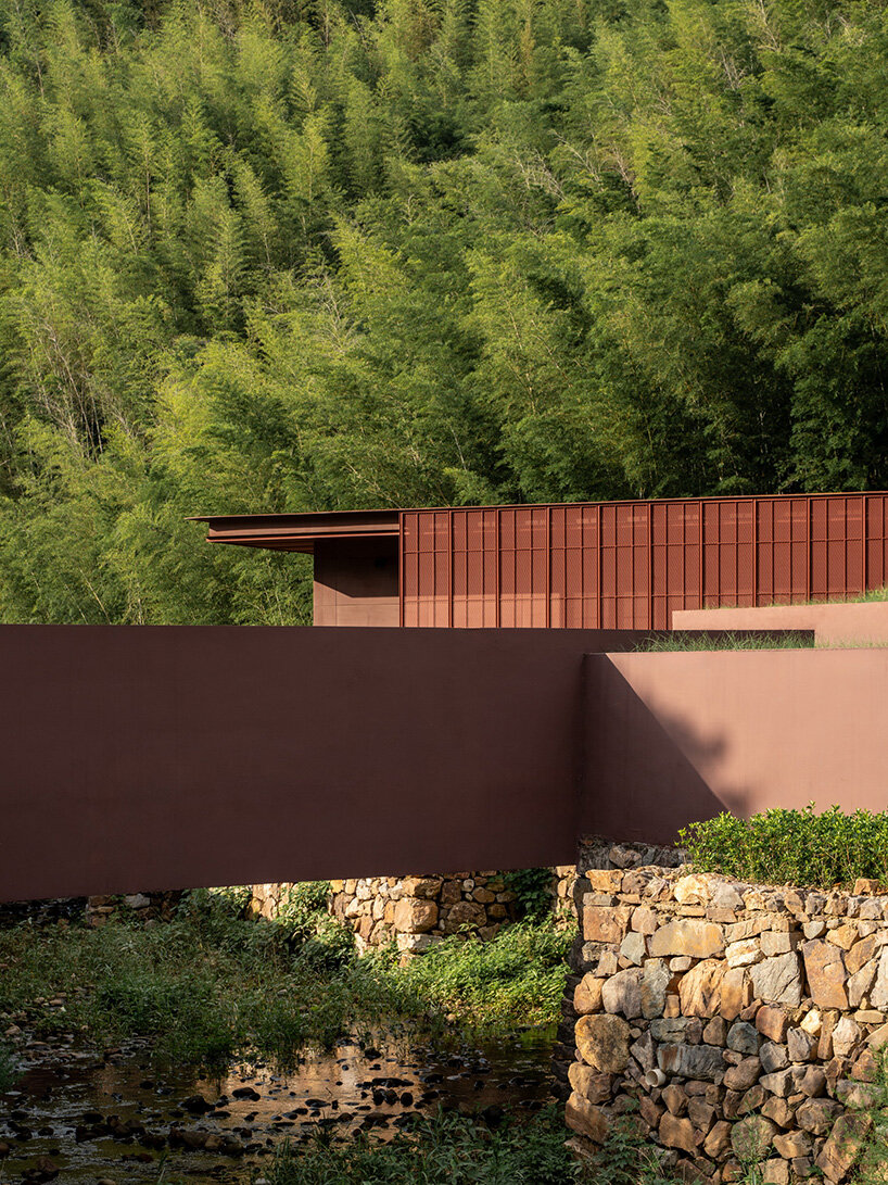 GOA crafts an open-air theater in china where birds and humans share the same stage