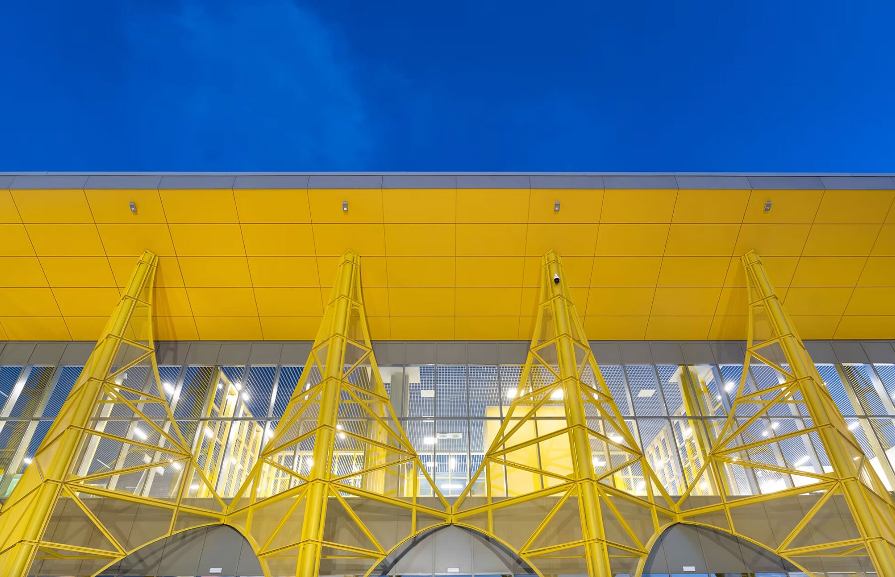 ground-studio-de-arhitectura-north-side-departures-extension-avram-iancu-international-airport-cluj-napoca-romania-designboom-1800-5