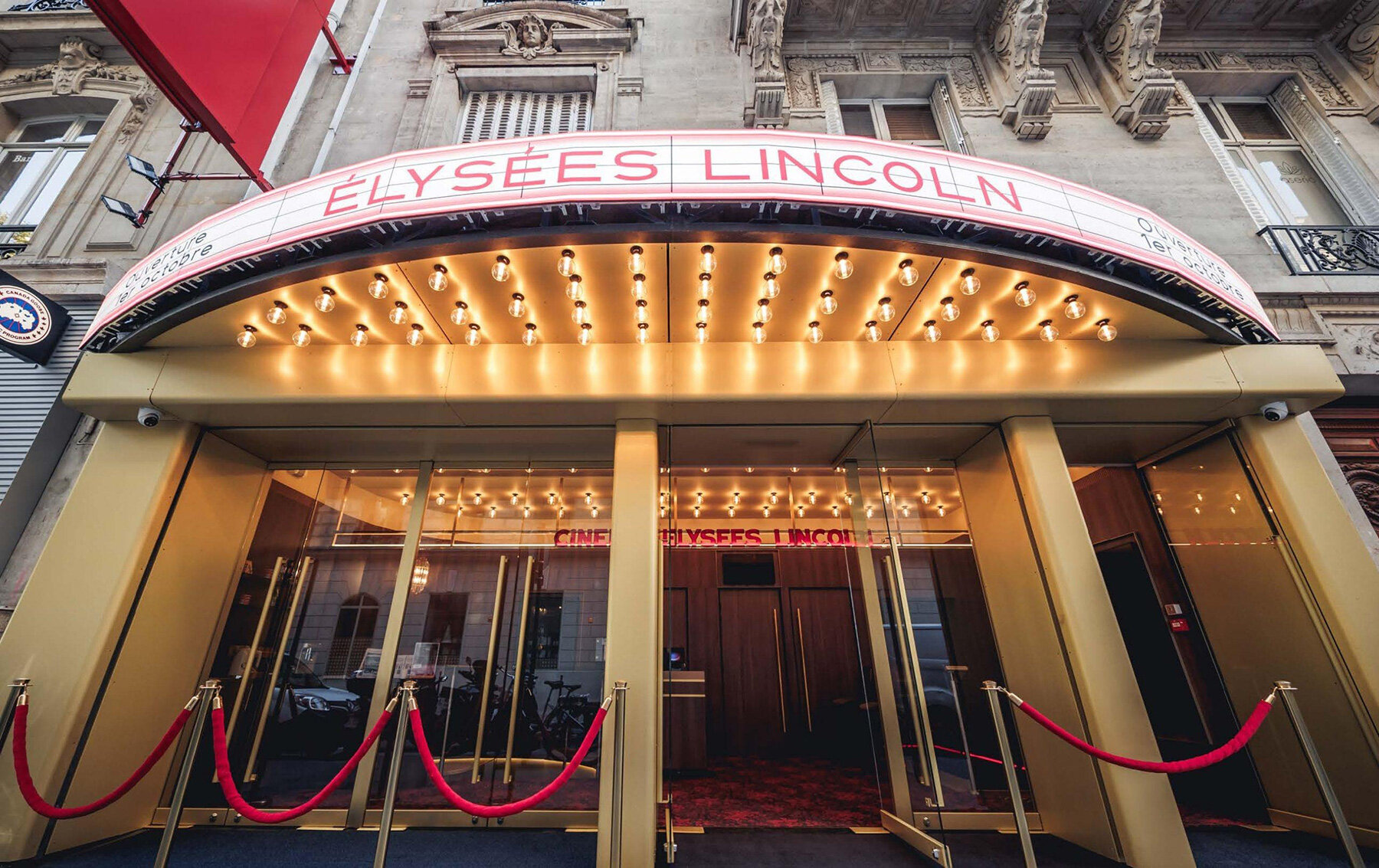 historic-cinema-paris-reborn-pink-tones-velvet-louis-denavaut-revamp-designboom-large03