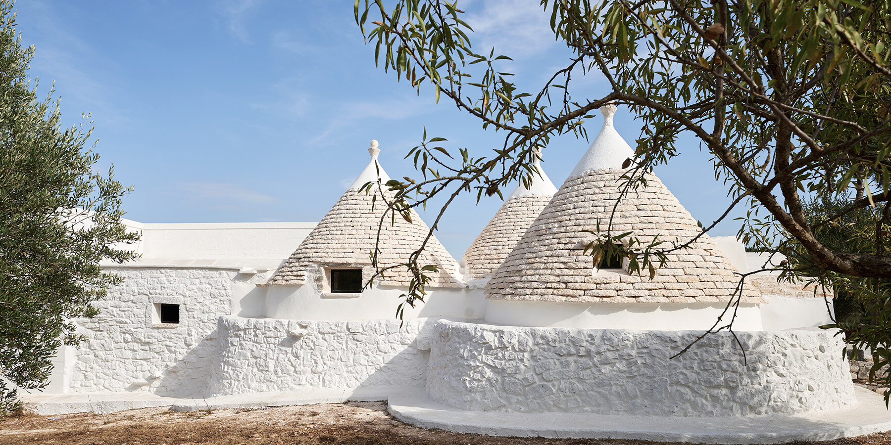 italy-trullo-mita-holiday-home-studio8-architects-renovation-three-traditional-stone-domed-trulli-designboom-1800-3