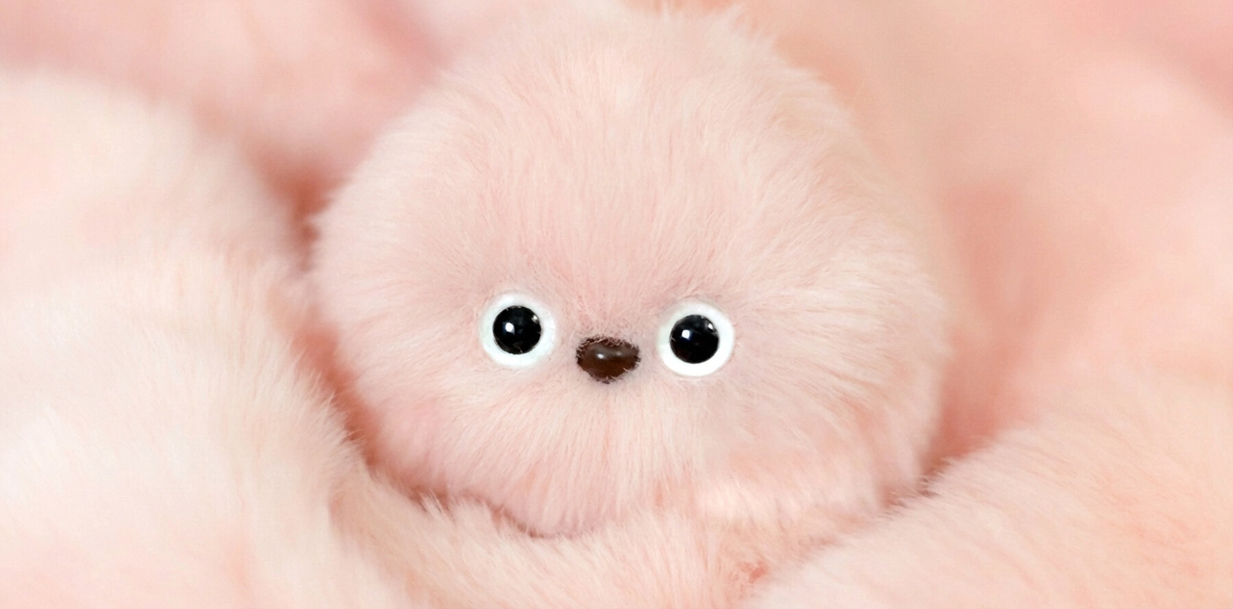 mini-attachable-robot-mirumi-clings-bags-moves-head-designboom-ban2