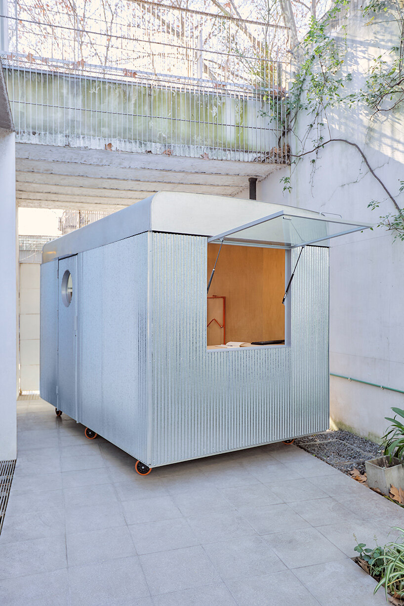 morsa taller builds a 7 sqm mobile office that rolls between sites in buenos aires
