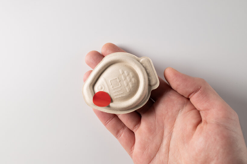 Gotero para pescado con salsa de soja