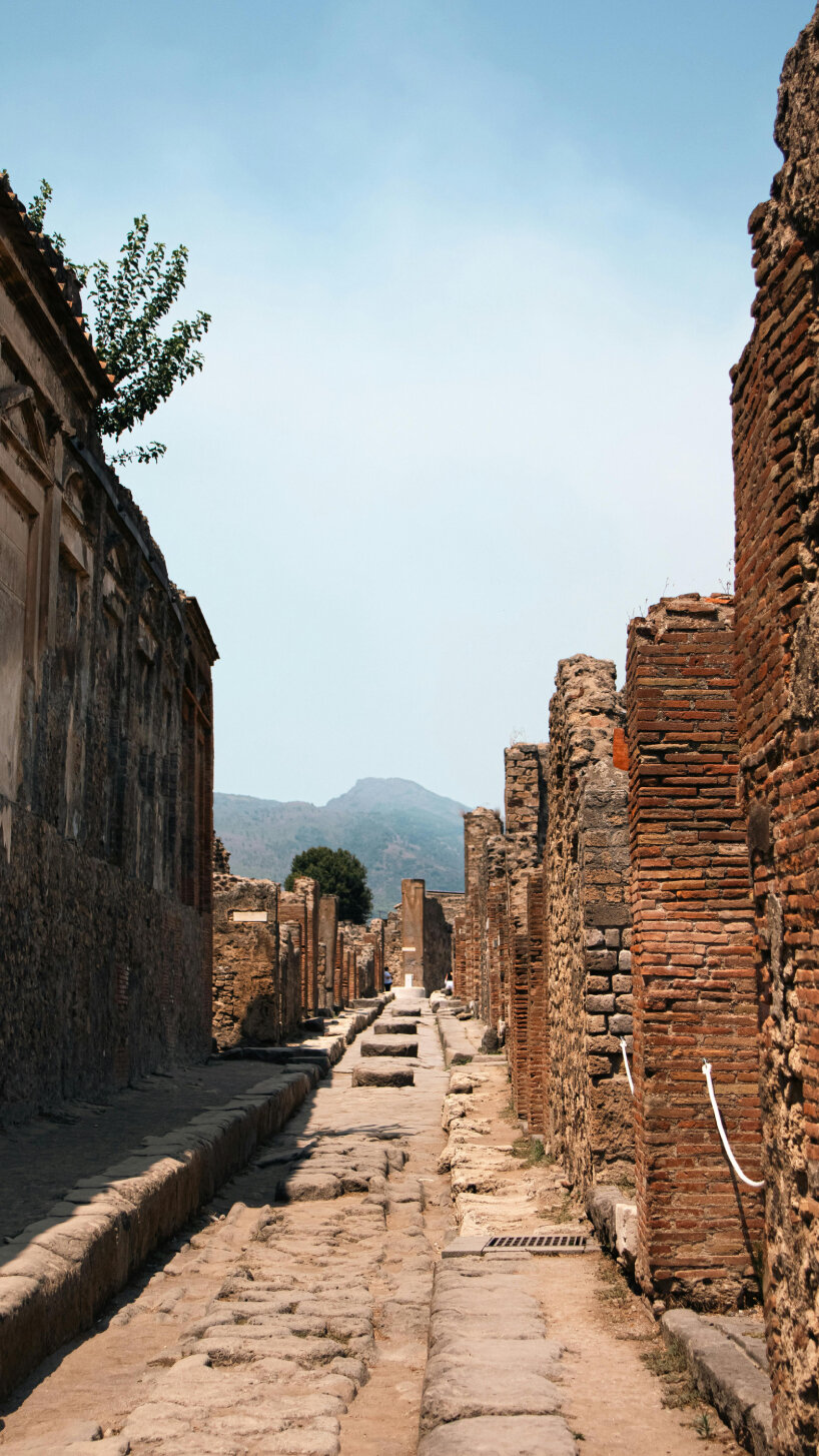 pompeii self-healing concrete