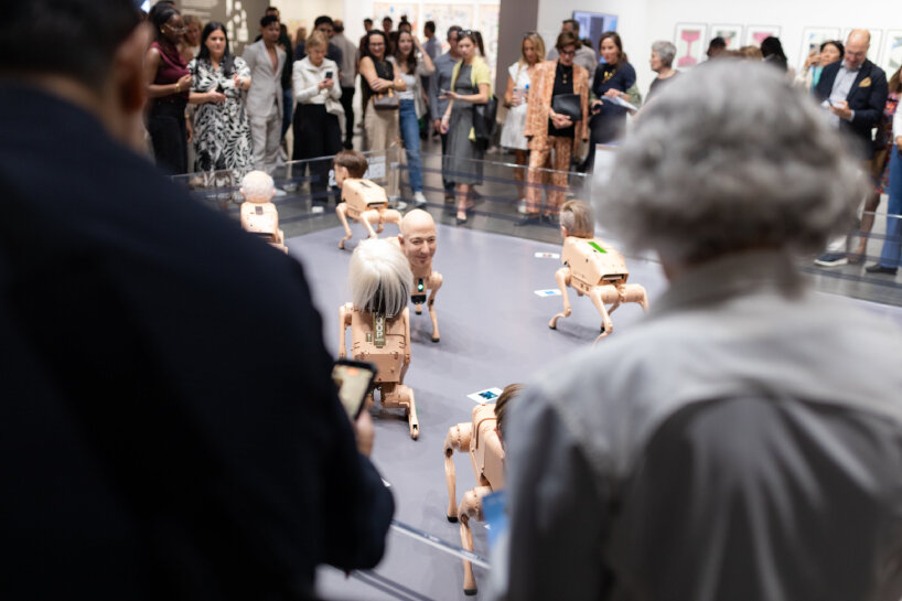 Perro Robot Arte Basilea