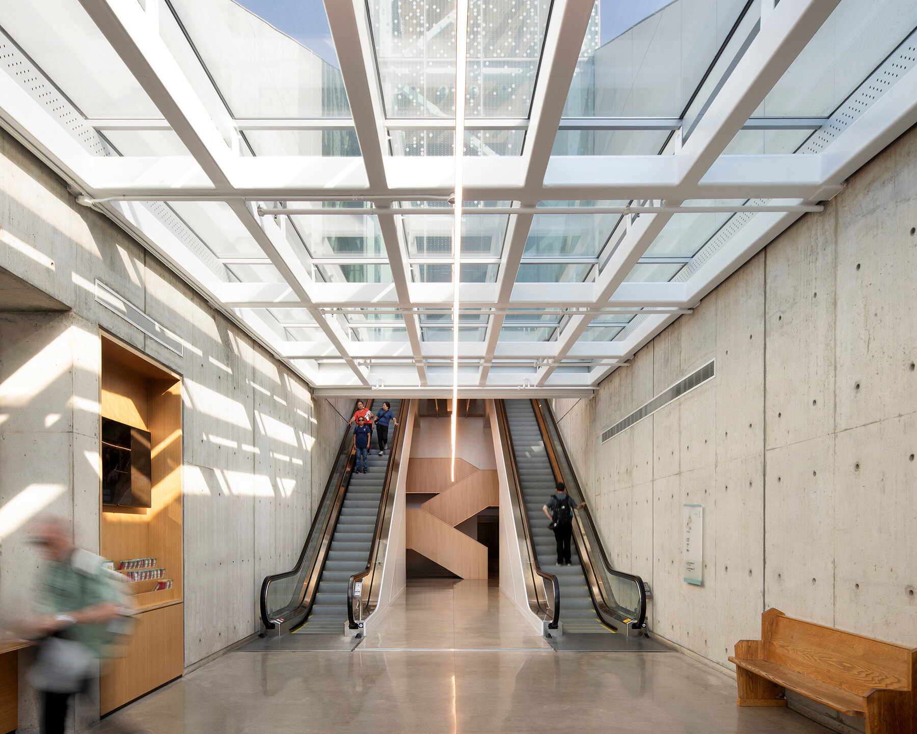 saint-josephs-oratory-mount-royal-pavilion-lemay-montreal-canada-designboom-08a