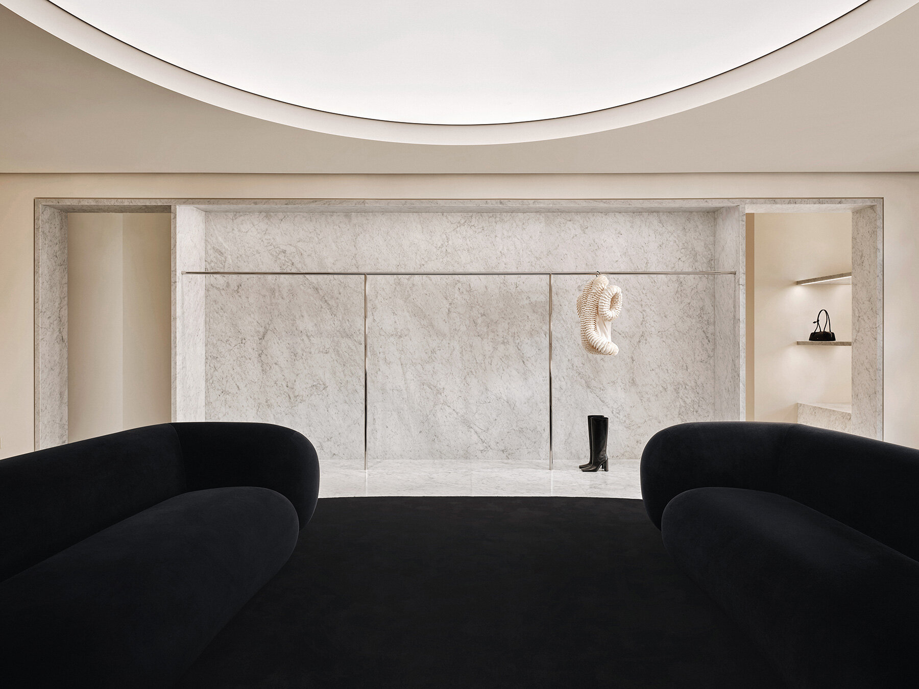 sculptural-marble-facade-halleroed-alaia-first-china-flagship-beijing-designboom-large01