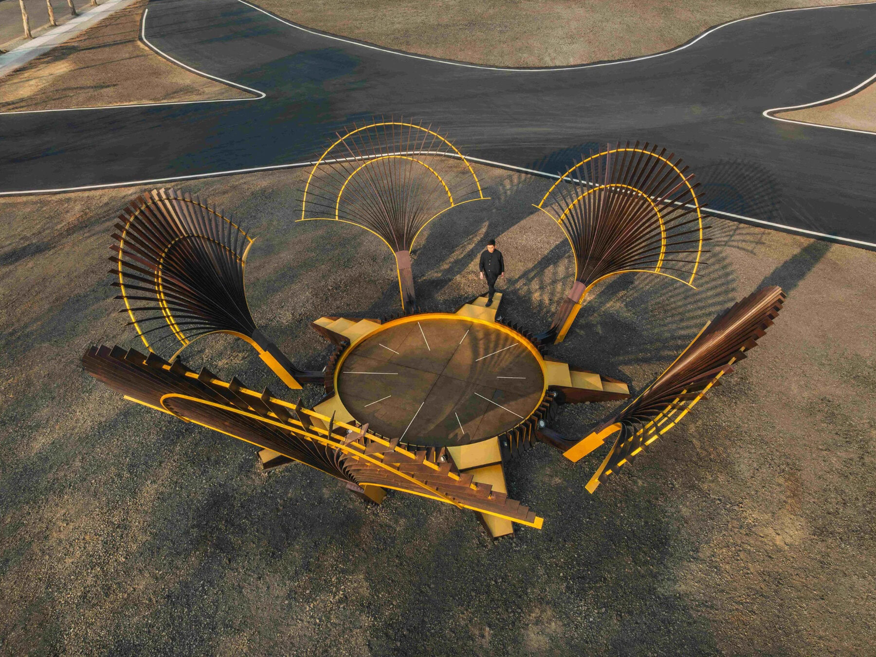 taiwan-lantern-festival-cheng-tsung-feng-temple-flame-tree-installation-designboom-1800-5