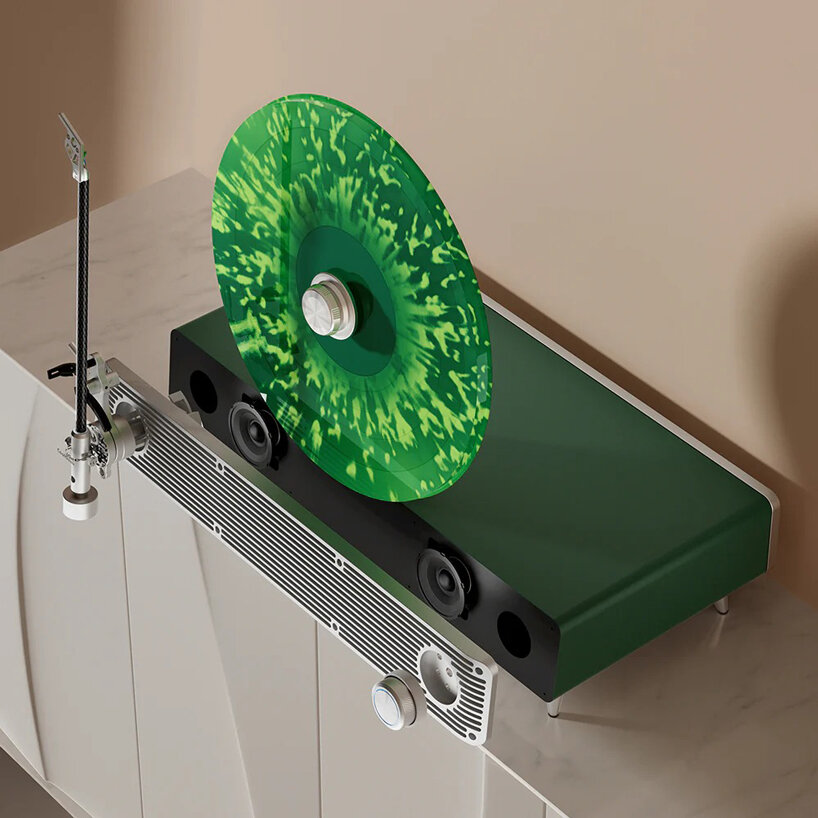 vertical turntable VS-01 lets records stand upright as a design object