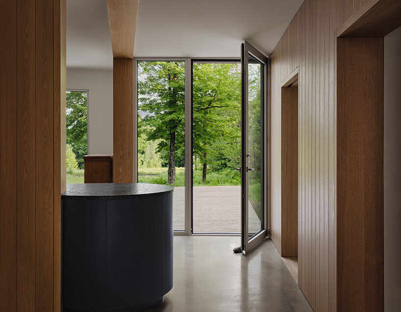 waterhouse oyama julia manaças