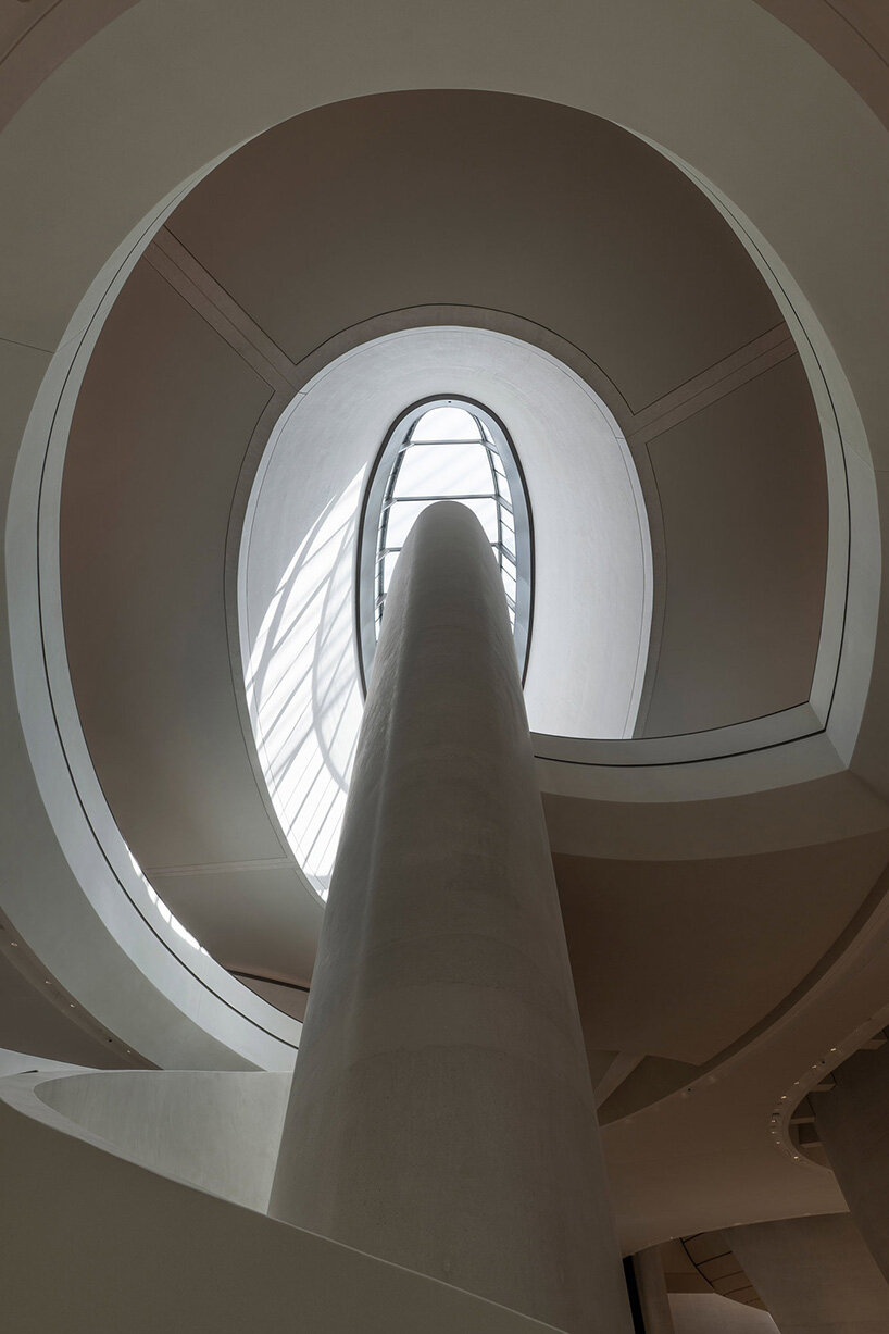 zayed national museum by foster + partners spreads its steel wings over abu dhabi