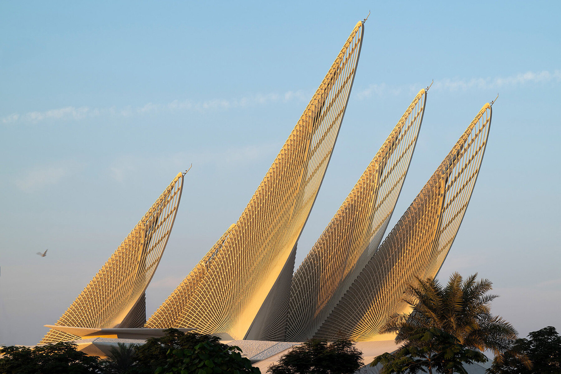 zayed-national-museum-fosterandpartners-steel-wings-abu-dhabi-designboom-large02