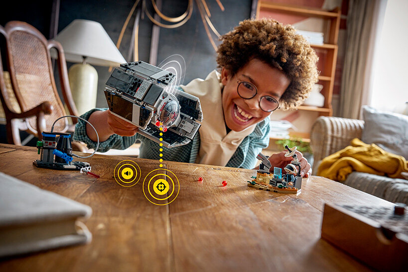 LEGO smart play