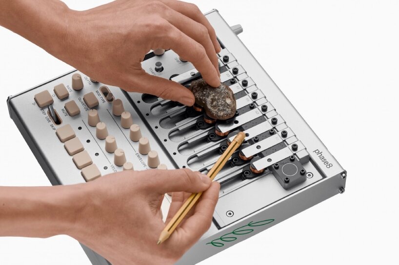 users strum, tap, and pluck the resonators to make music, too