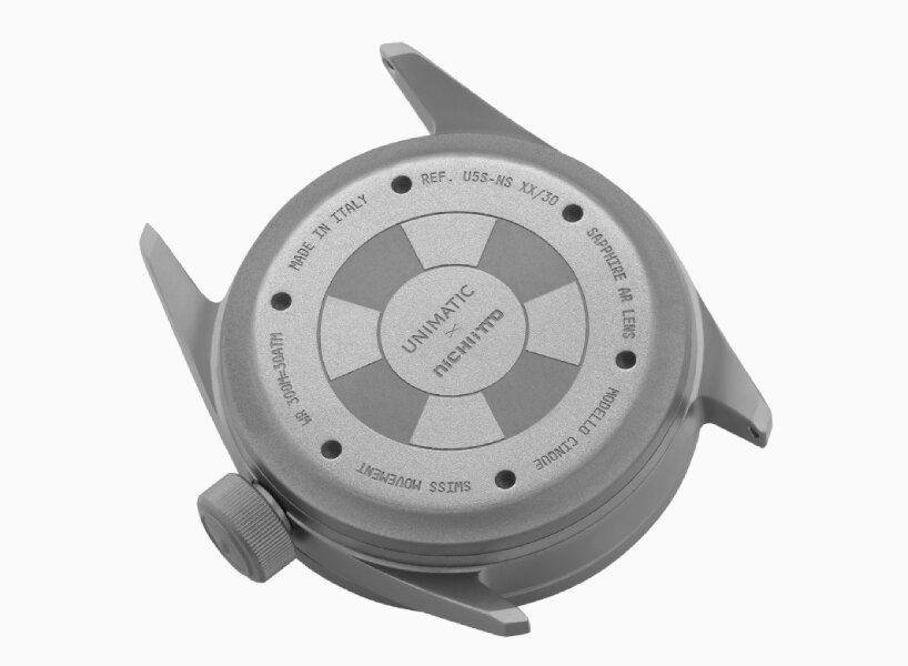 the team also brings a screw-down crown and a screwed-in caseback