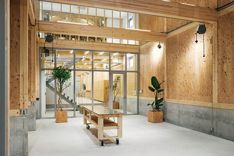 schemata architects transforms japanese machiya townhouse into flexible workspace