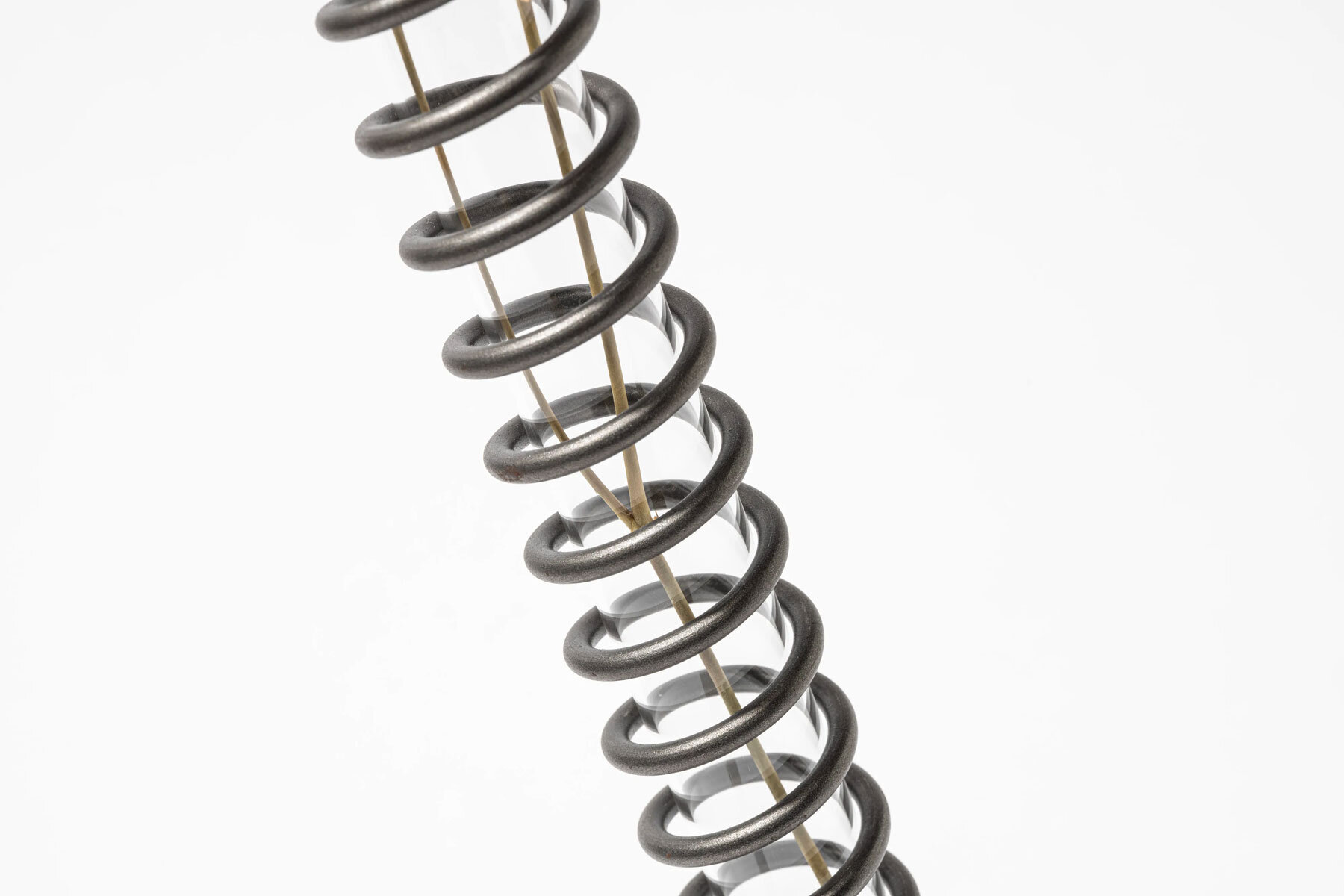 shigeya-miyata-pause-functional-objects-upcycle-honda-motorcycle-parts-concrete-designboom-1800-3