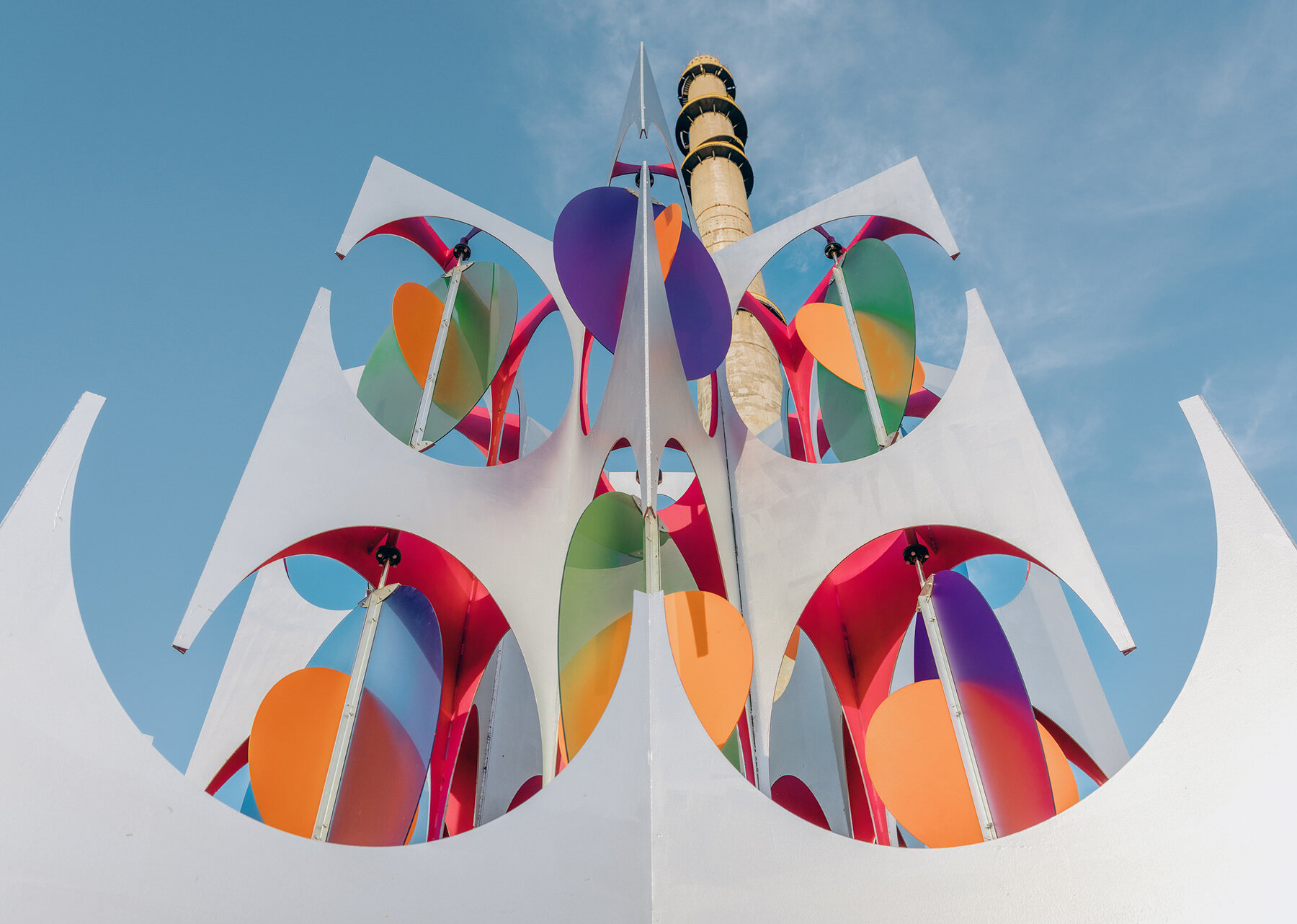 suspended-colored-discs-daxing-jizi-design-folded-installation-beijing-designboom-large02