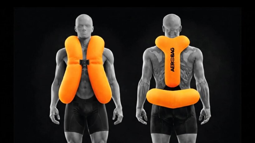 Aerobag focuses on the neck, the spine and back, and the chest