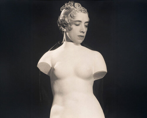 Schiaparelli: Fashion Becomes Art