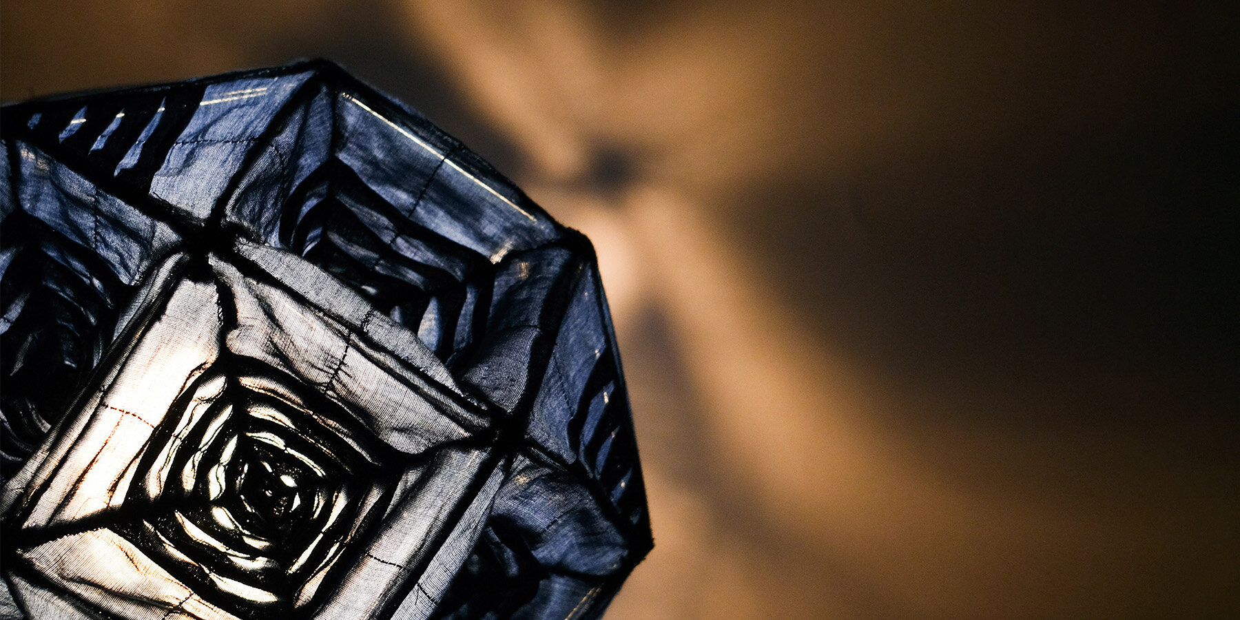 aoi-lighting-object-inoutgrid-fabric-light-shadow-designboom-1800-2