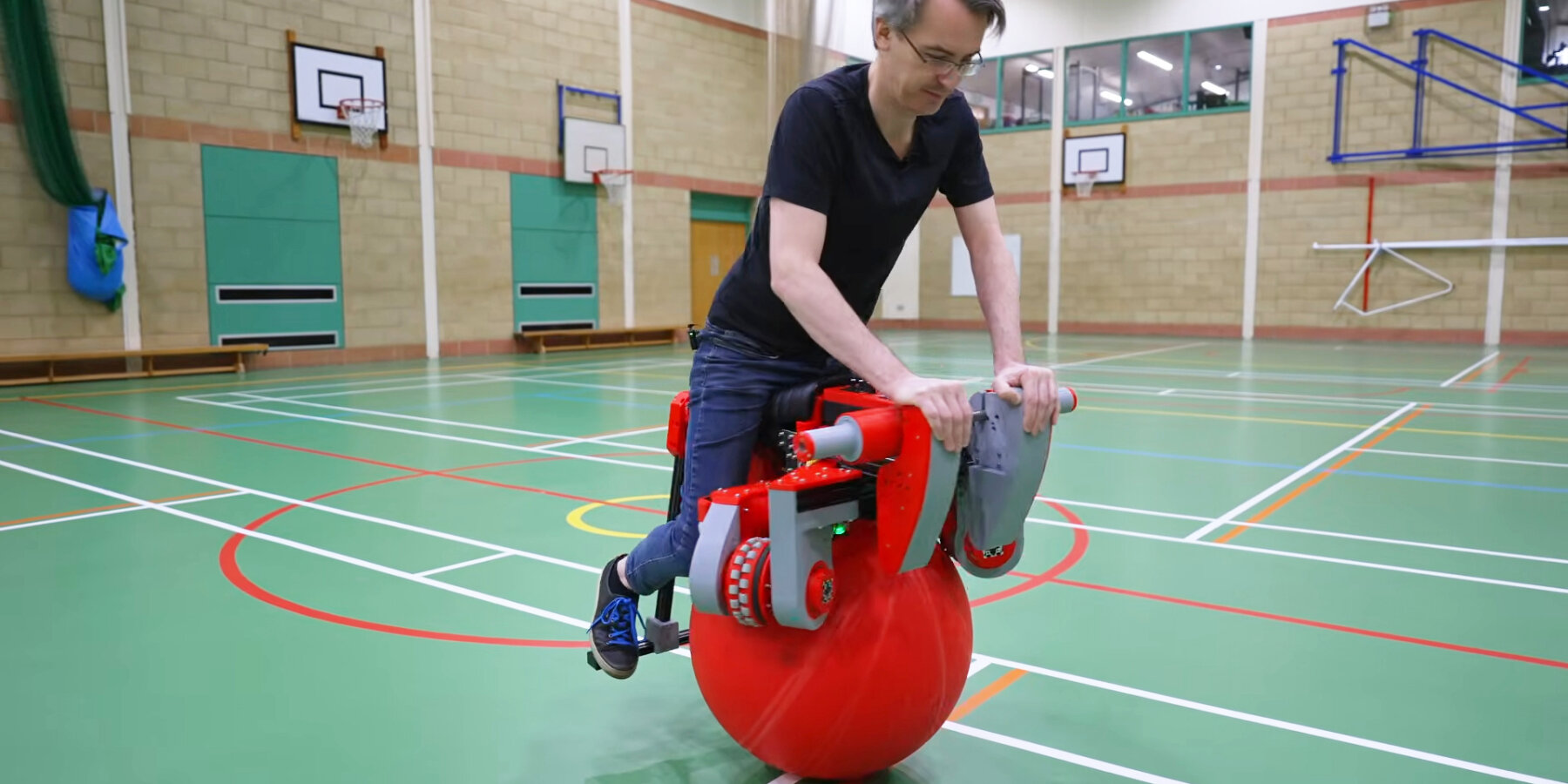 bike-multi-directional-ball-james-bruton-designboom-ban
