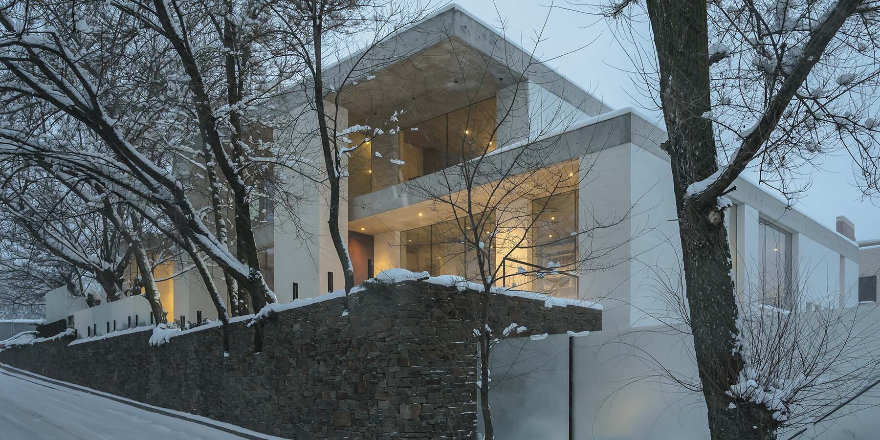 chado-office-rostov-on-don-russia-designboom-1800-3