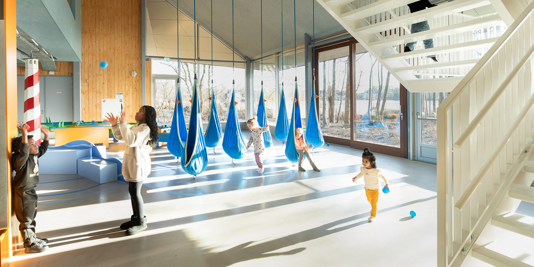 children-help-redesign-former-ice-rink-and-restaurant-into-rotterdam-playground-03