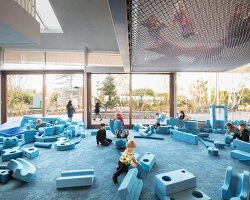 children help redesign rotterdam playground with large playnet and all-blue adventure scape