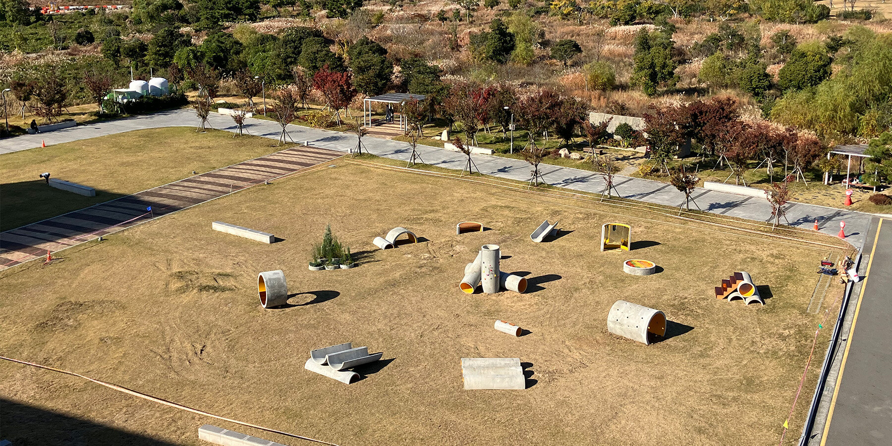 concrete-utopia-hyunje-joo-discarded-concrete-pipes-south-korea-designboom-1800-3