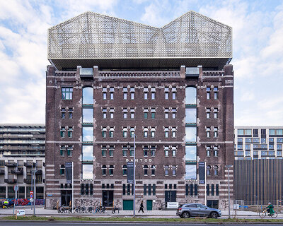 danica o. kus documents nederlands fotomuseum's move into santos warehouse in rotterdam