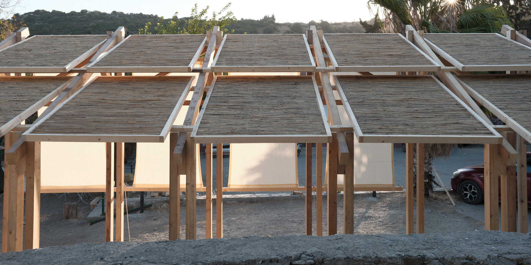 field-shelter-public-pavilion-datca-summer-timber-workshop-vernacular-structures-cardak-turkey-designboom-1800-3