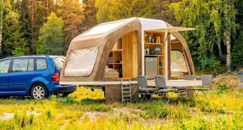 the mini cabin is suspended from the ground