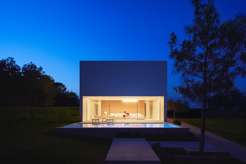 fran silvestre arquitectos develops timber-and-steel home conceived for dismantling in spain