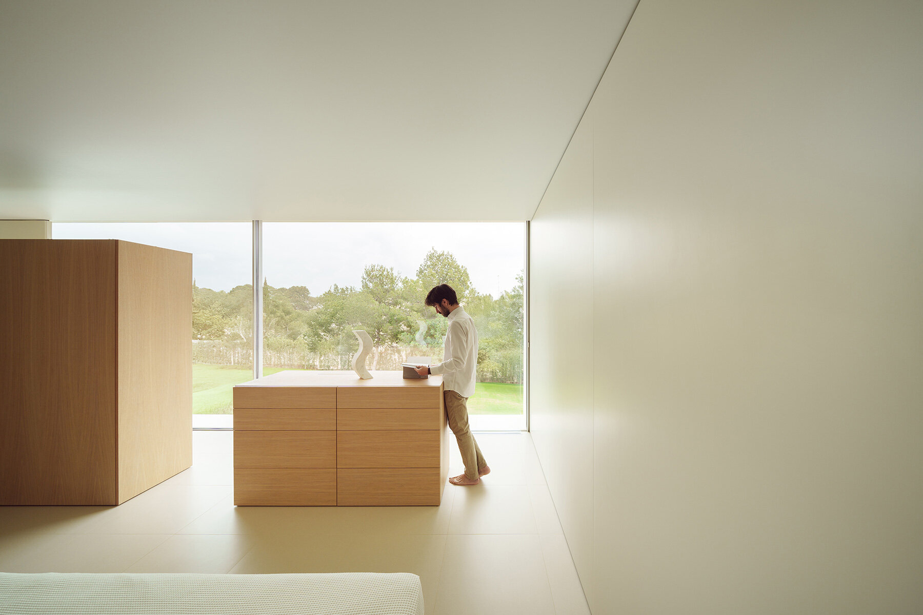 fran-silvestre-arquitectos-timber-steel-home-dismantling-spain-designboom-large01