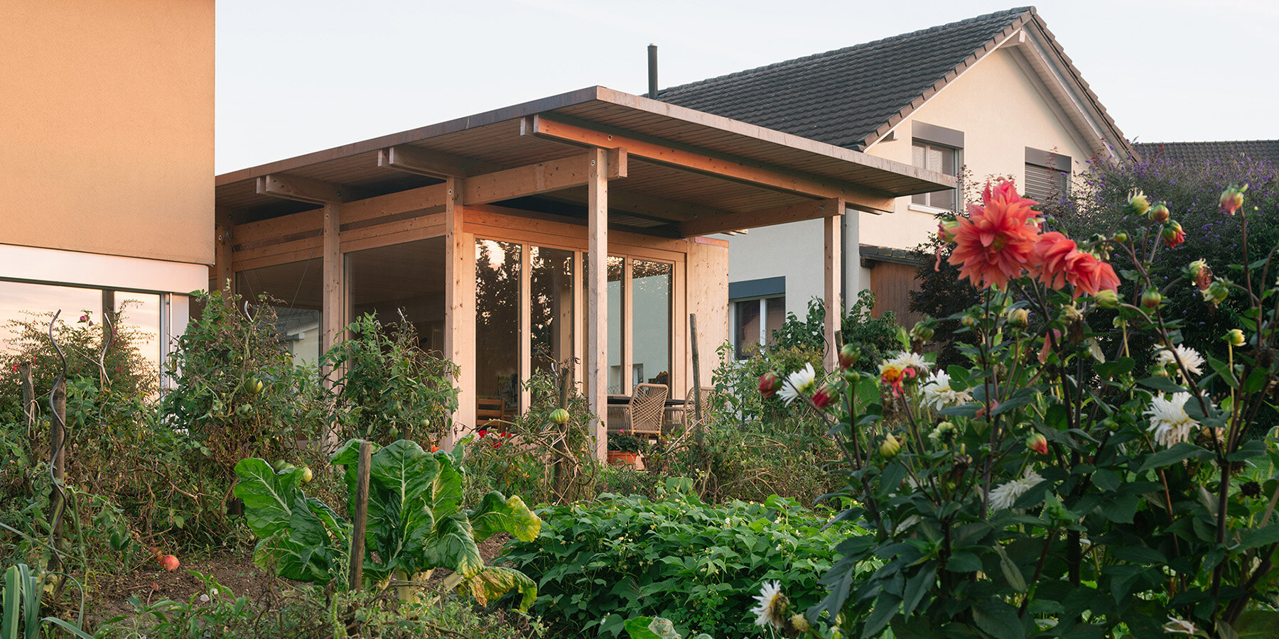 garden-folly-pavilion-soares-jaquier-architects-designboom-1800-2