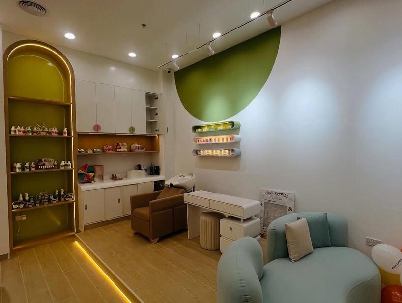 terrazzo patterns and vibrant hues animate children’s hair salon in dubai shopping mall - 5